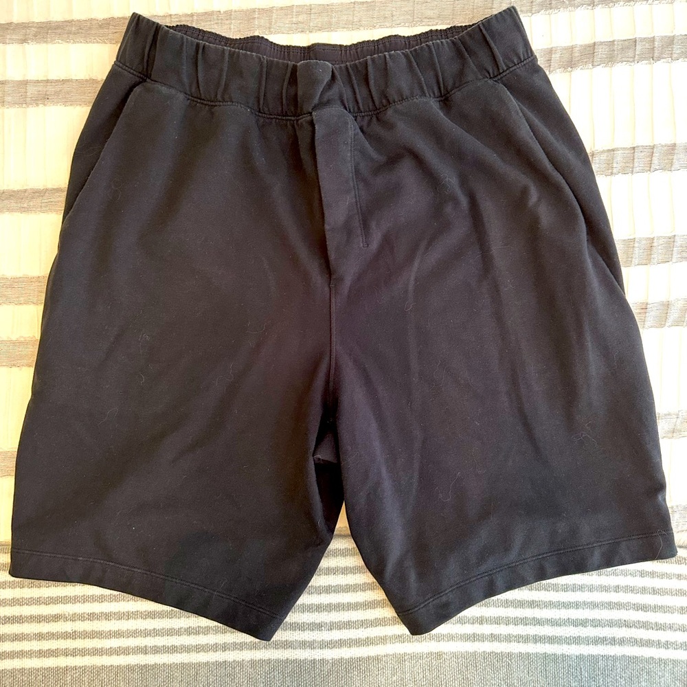 Men’s Lululemon Sport Short. Size XL